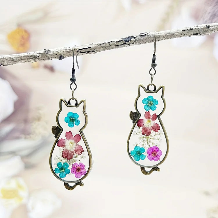 Brincos de gato com design floral vintage feitos à mão