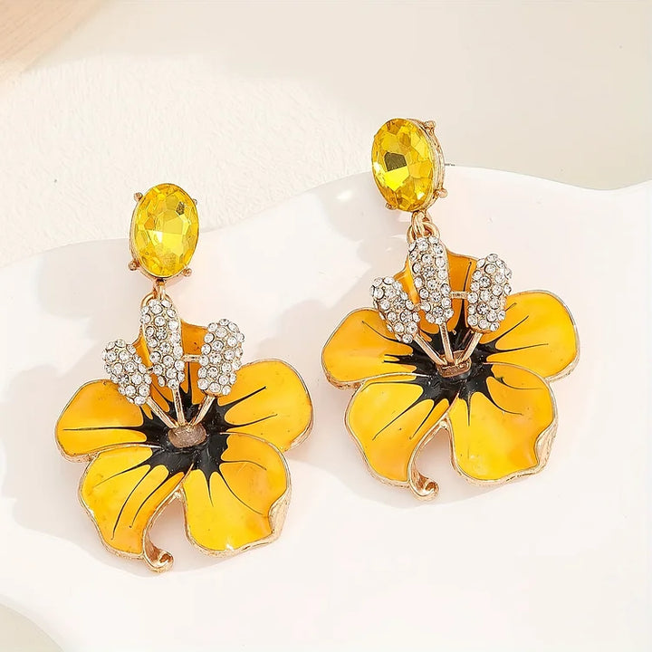 Brincos de strass com flores vintage