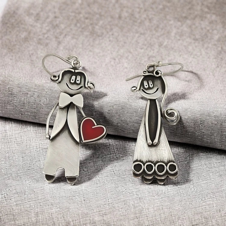 Brincos de casal vintage com personalidade amorosa