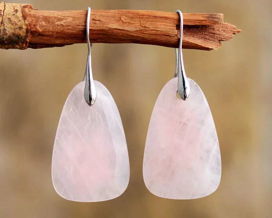 Brincos de Quartzo Rosa Natural com Cristais