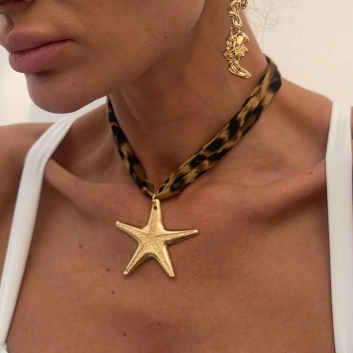 Colar Multicamadas de Veludo Feminino Ingemark 2025 com 7 Estilos Étnicos - Pêndulos de Metal Concha, Estrela do Mar e Coração
