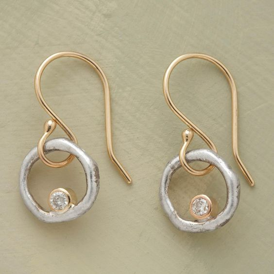 Brincos Vintage em Ouro e Prata com Zircônia