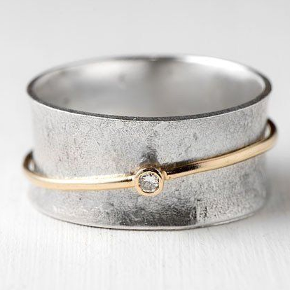 Anel Vintage em Prata com Zircônia e Acabamento Dourado