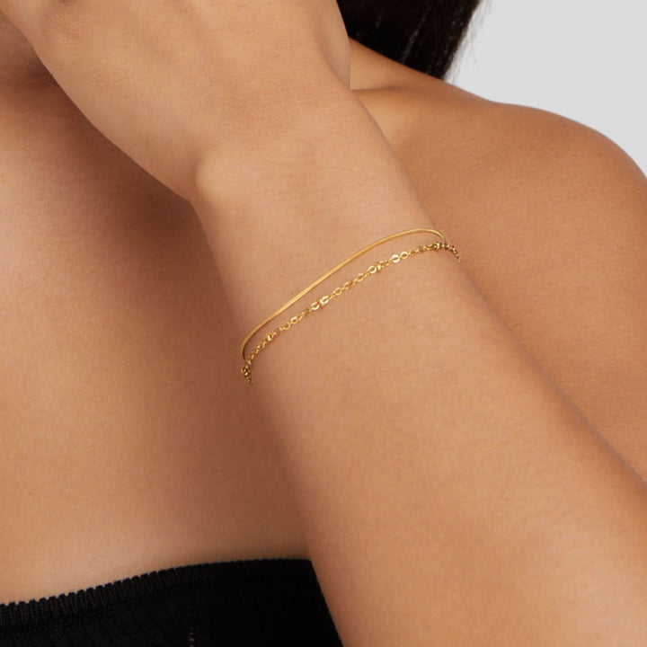 Pulseira de Camadas em Ouro Pia